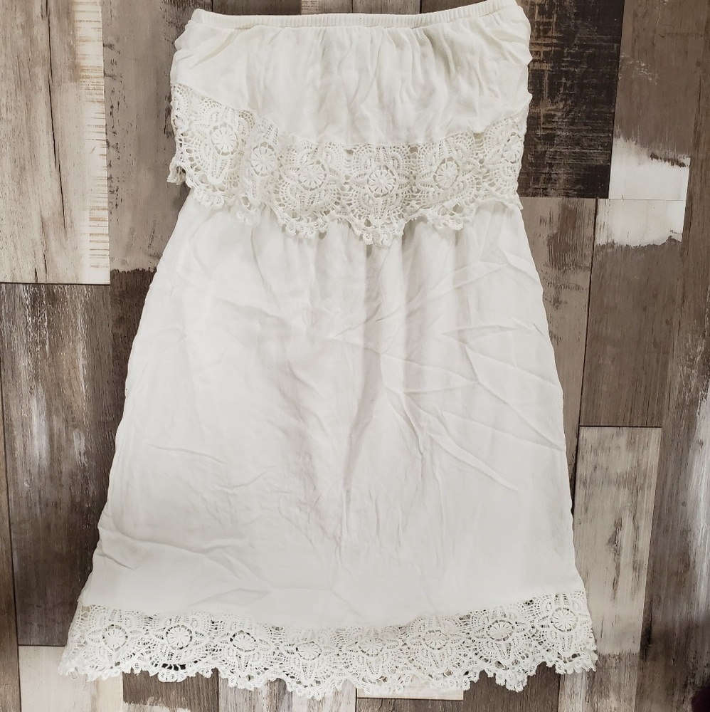 Francesca's strapless dress